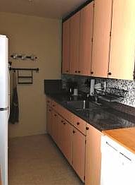 4th image of 140 Benchley Pl APT 19A