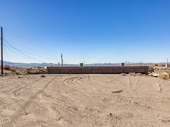 4th image of 1810 Cabana Dr Lot 8