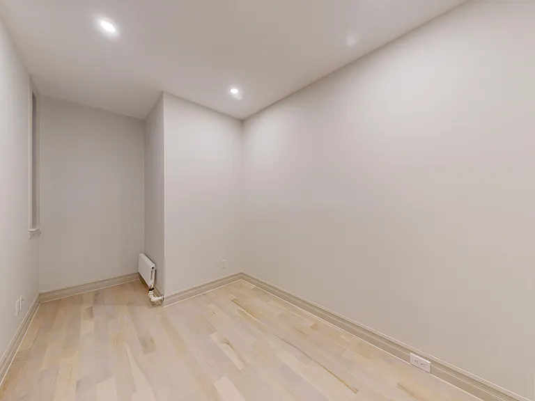 250 W 91st St #3C — Photo 11