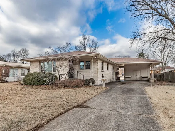 2920 Blossom Ln, Evansville, IN 47711