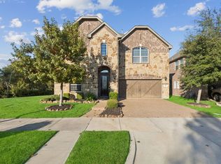 807 Dove Trl, Euless, TX 76039