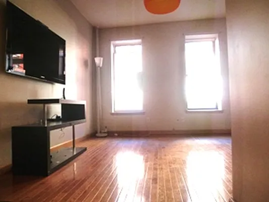 Sold by Cooper & Cooper Real Estate | media 10