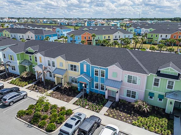2nd image of 2915 Castaway Ln