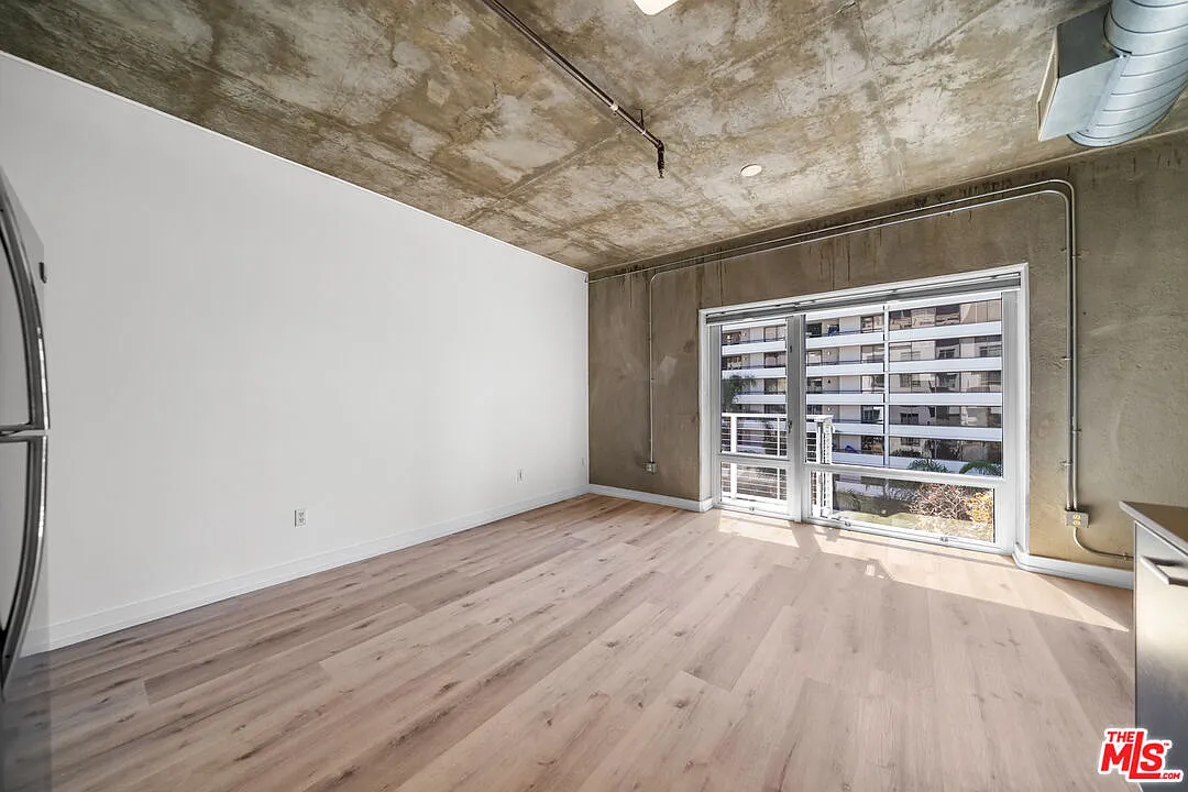 1 bed, 1.0 bath, 700 sqft, $2,175 — Photo 4