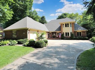 6735 Robin Hood Ct, Indianapolis, IN