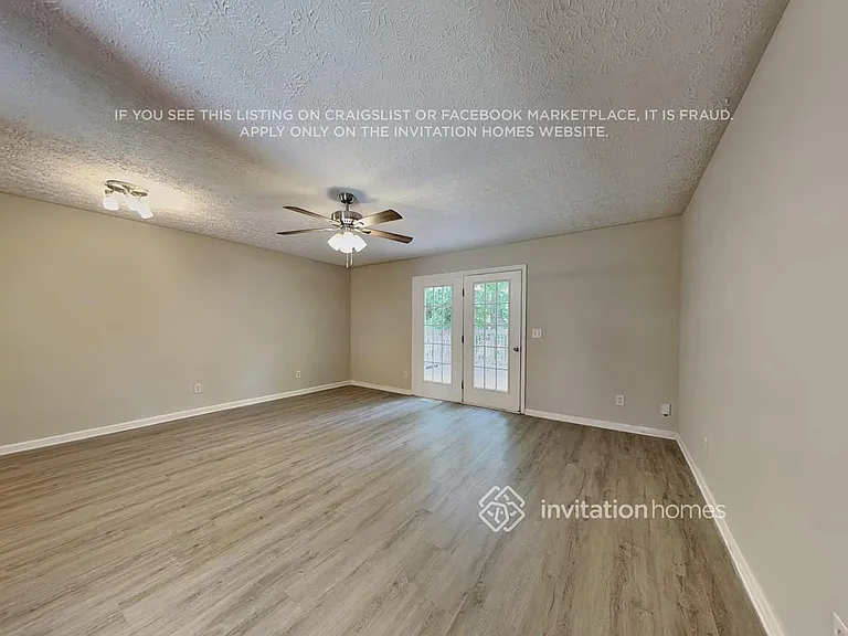 1817 Elkpark Dr — Photo 5
