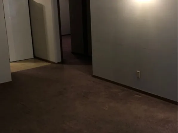 1614 Shady Dr APT 7, Carterville, IL 62918