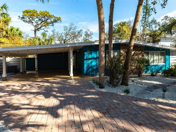 5239 Winding Way, Sarasota, FL 34242