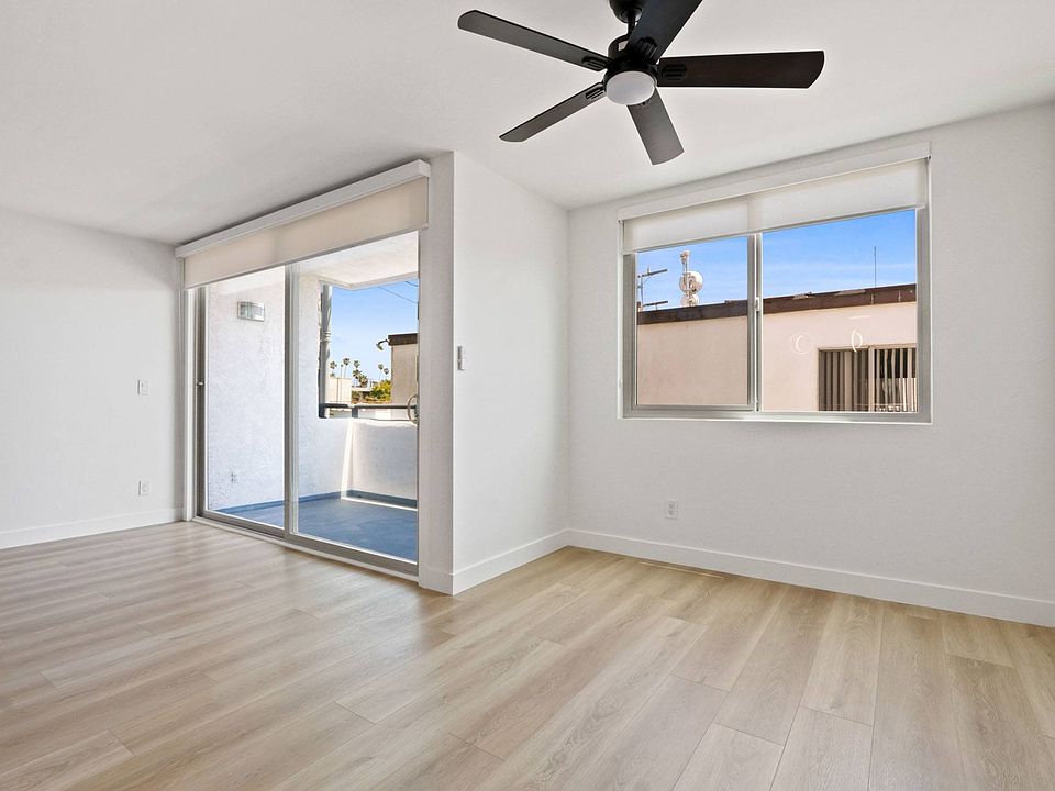 1st image of 801 2nd St APT 313