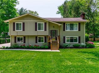 2392 Audubon Rd, Akron, OH 44320