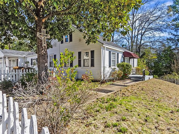 4th image of 1523 Bellwood Ln