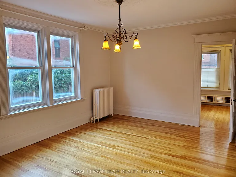540 Gilmour St #1 — Photo 7