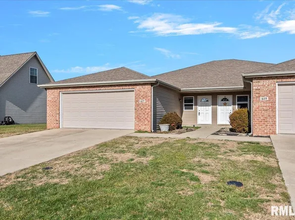 617 Jetty Dr, Chatham, IL 62629