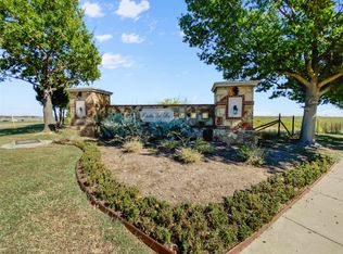 4025 Mantis St, Fort Worth, TX 76106