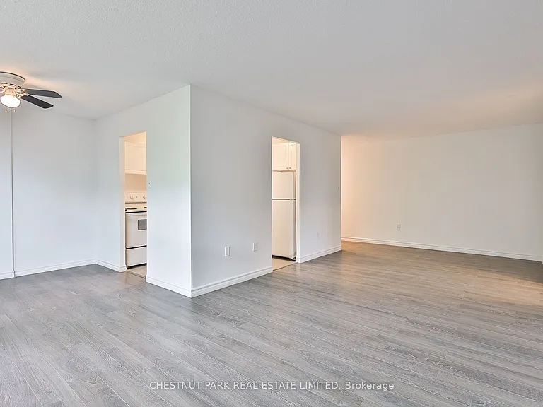 900 Glen St #218 — Photo 6