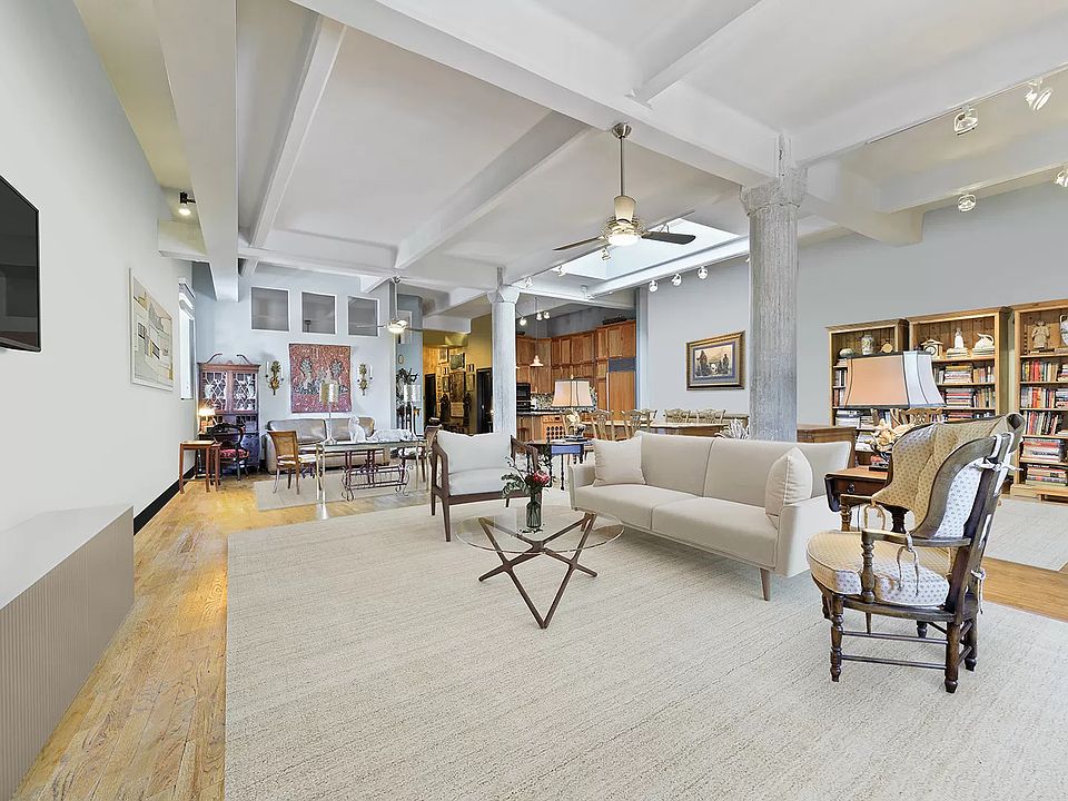 1st image of 28 Old Fulton St APT 7E