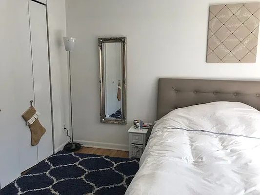 Rented by Eric Goodman Realty Corp | media 12