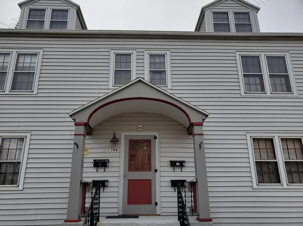 159 S 4th Ave APT 4, Sturgeon Bay, WI 54235