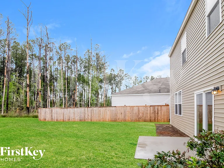 114 Whispering Wood Dr — Photo 14