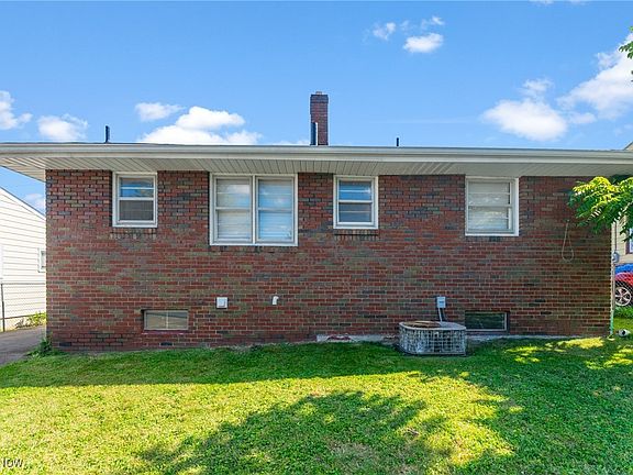 4th image of 1316 Aberdeen Ave