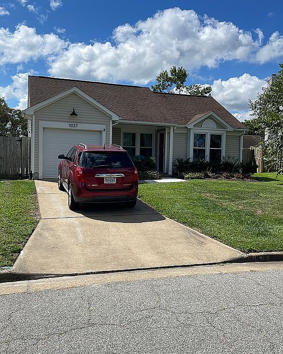 1st image of 1037 Gauguin Dr