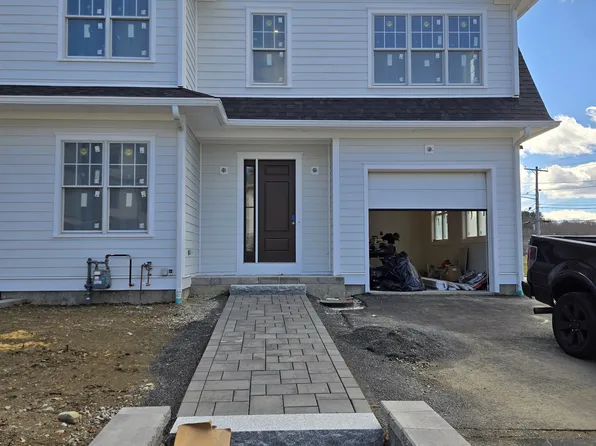 114 E Side Pkwy, Newton, MA