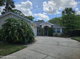 1124 LINKSIDE Court W, Atlantic Beach, FL 32233