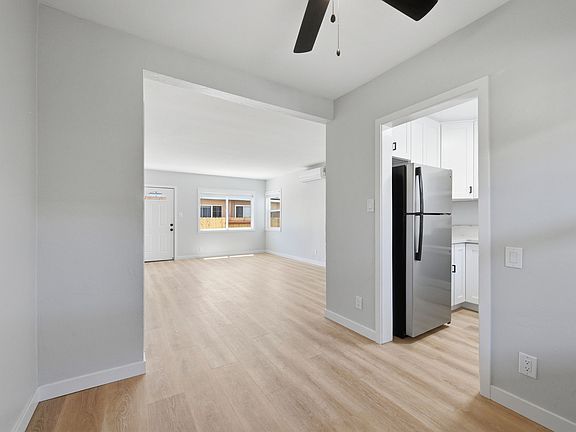 4th image of 4129 Wilson Ave