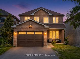 266 Royalpark Way, Vaughan, ON L4H1J8