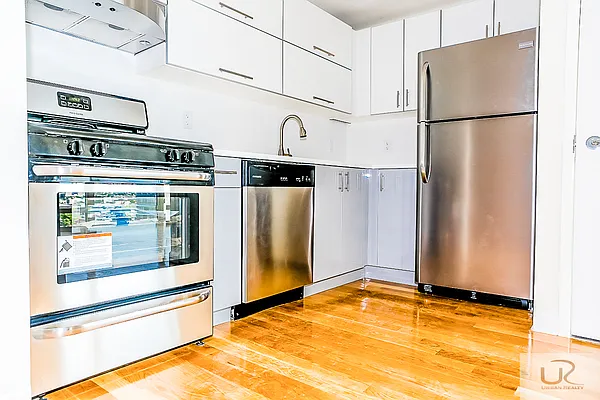 Rented by Urban Realty NYC | media 21