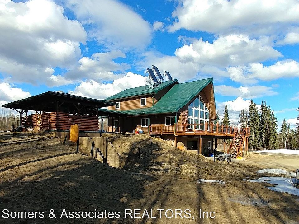 1st image of 601 Wayne Williams Ln