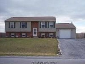 12102 Skyhawk Dr, Waynesboro, PA, 17268