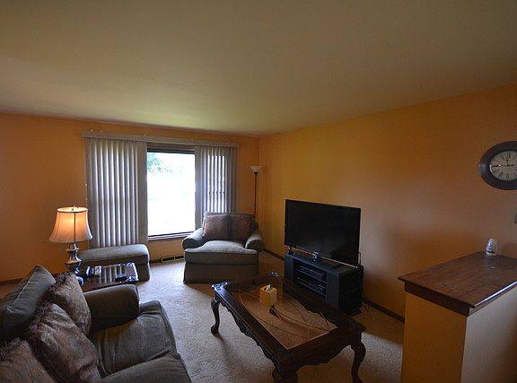 5th image of 12801 S Marquette Ave