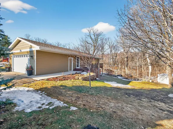 17190 Sunray Cir SW, Prior Lake, MN 55372