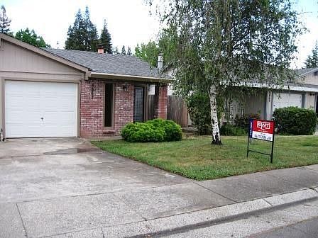 1st image of 5967 Moss Creek Cir