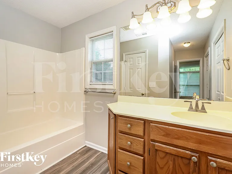 4810 Manteo Ln — Photo 13