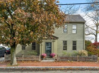 288 Merrimac St, Newburyport, MA 01950