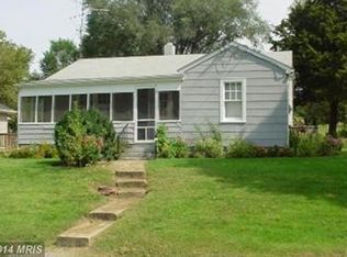 714 8th St, Shenandoah, VA 22849