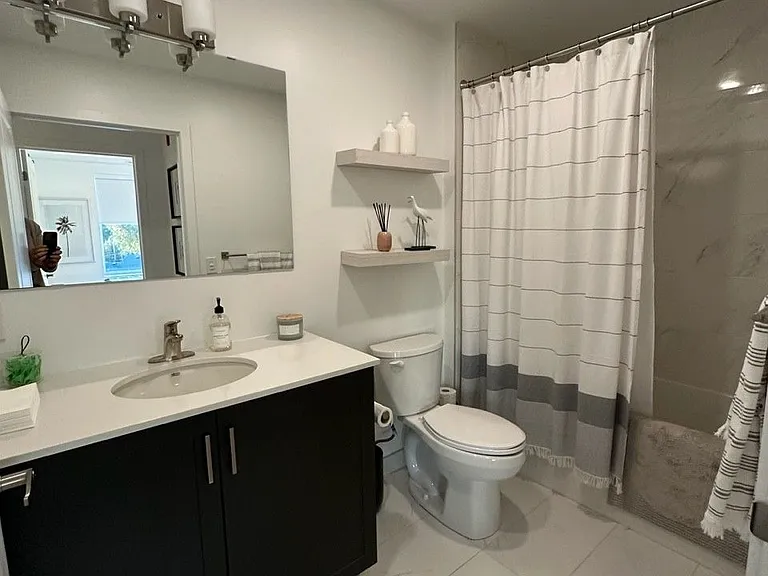 19 A West St N #306 — Photo 7