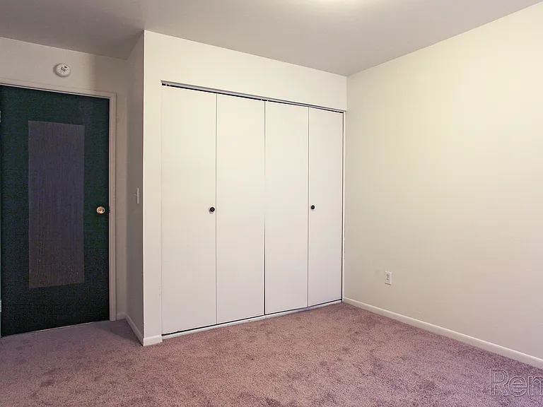 LaFonda Apartments — Photo 22