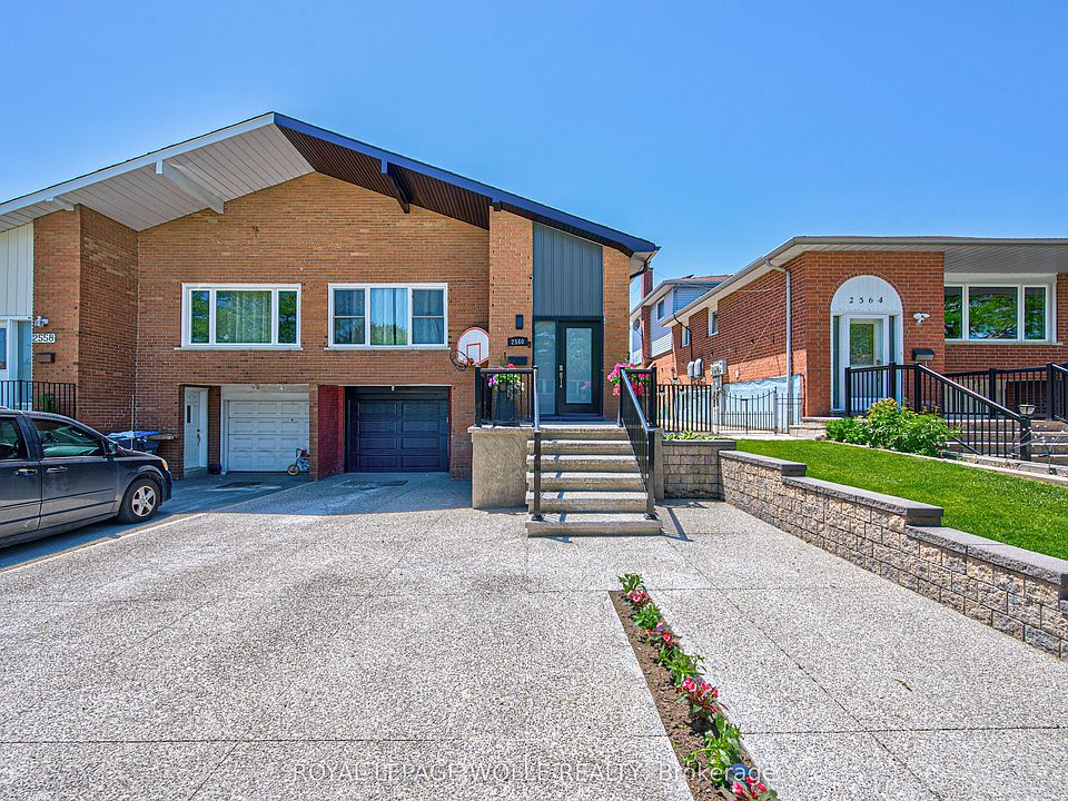 1st image of 2560 Palisander Ave