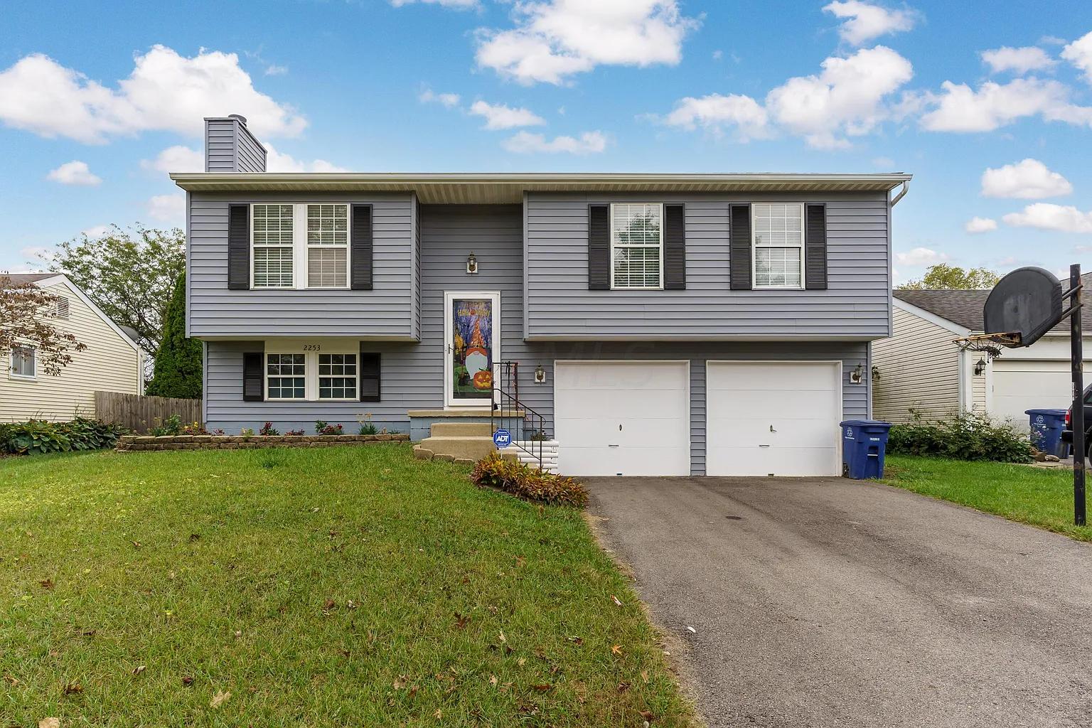 2253 Green Island Dr photo 1