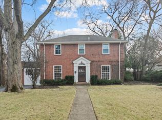 518 Braeside Rd, Highland Park, IL 60035