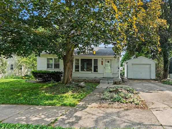 2105 Charlton Ave, Ann Arbor, MI 48103