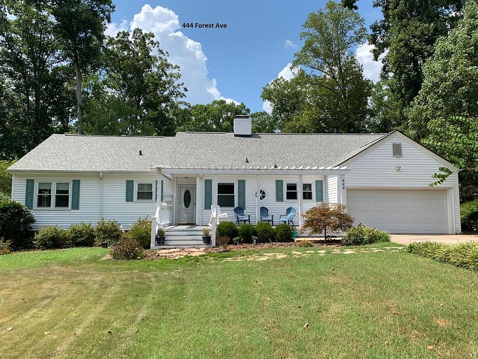 1st image of 444 Forest Ave