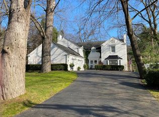 1160 Fox Chapel Rd, Pittsburgh, PA 15238