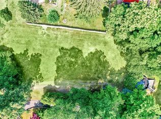 20 Firetown Rd, Simsbury, CT 06070