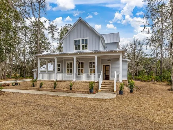 122 Robertson Cir, Saint Simons Island, GA 31522