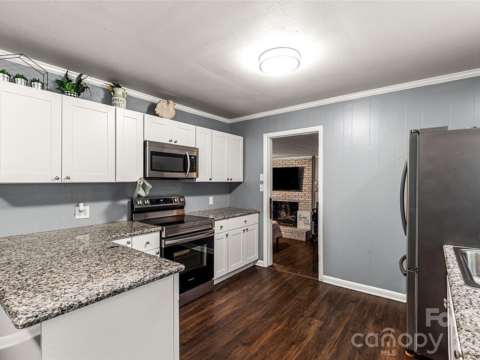 1st image of 1747 Williams Cir