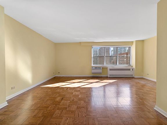 2nd image of 300 E 71st St APT 11S